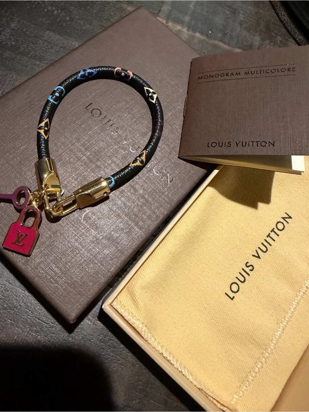 Louis Vuitton Rack It Monogram Multicolore Noir Bracelet